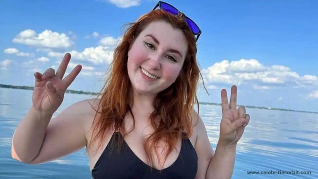 Lifestyle and Wealth of Isla Moon