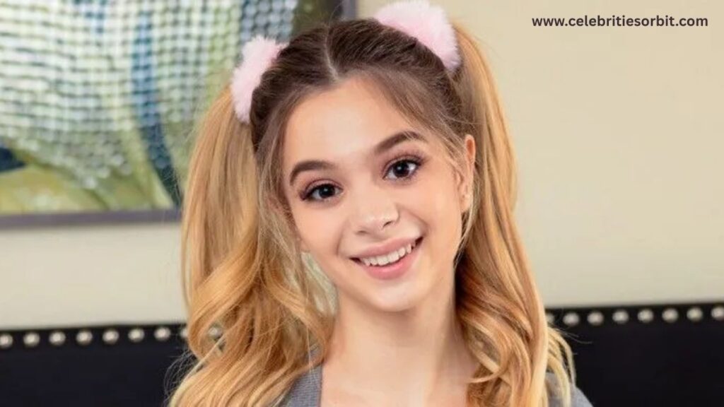 Molly Little Net Worth Age, Height, and Physical Appearance